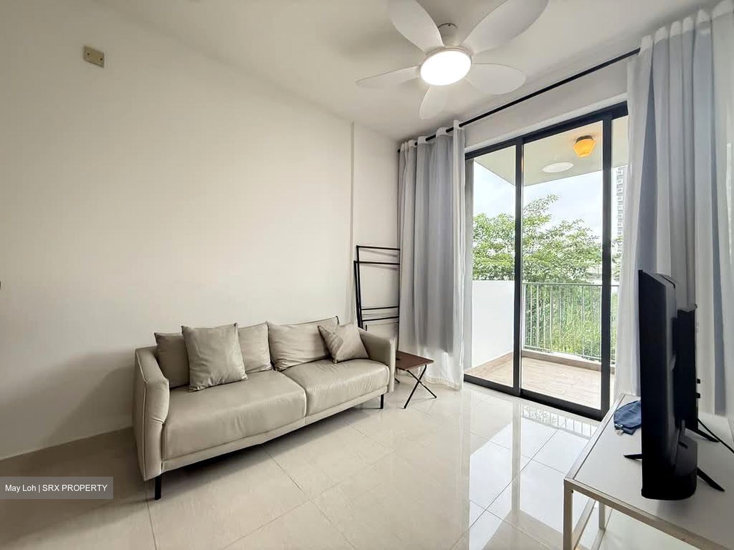 La Fiesta (D19), Condominium #578693851